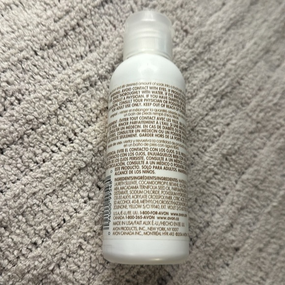 Avon New Foot Works “Beautiful Relaxing Soak” 3.4 ounces - Picture 2 of 2